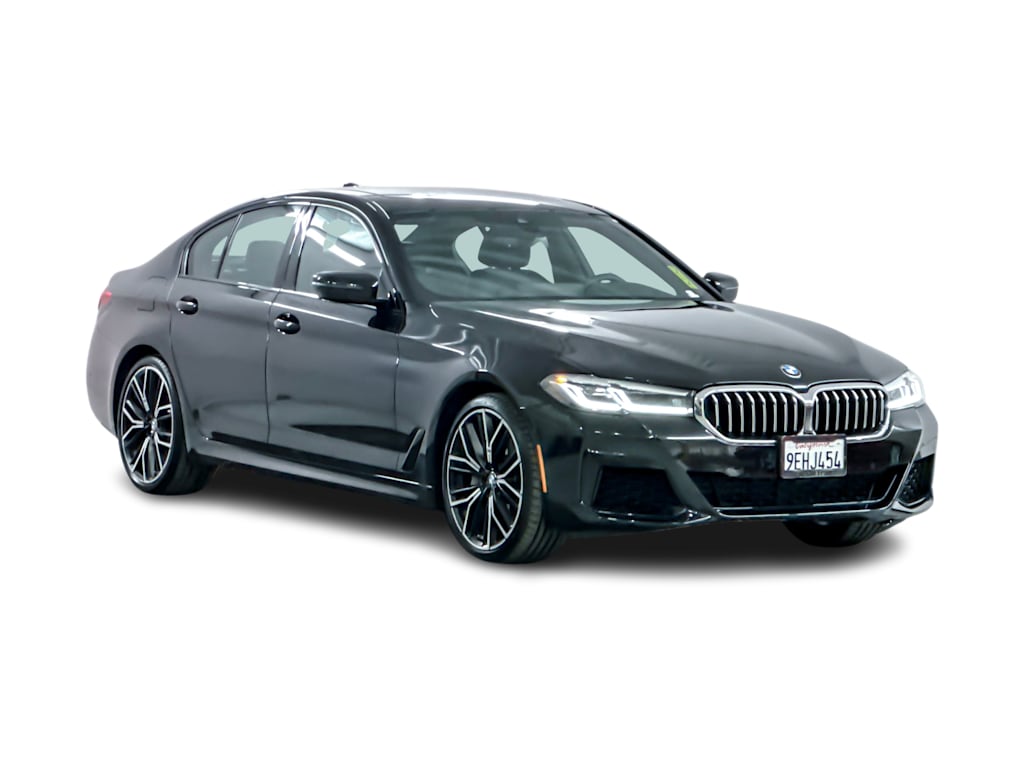 Thumbnail: 2023 BMW 5 Series - 18
