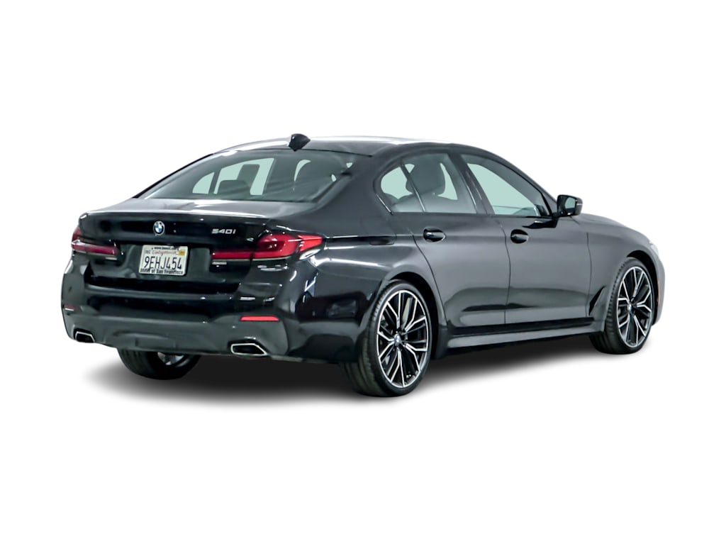 Thumbnail: 2023 BMW 5 Series - 16