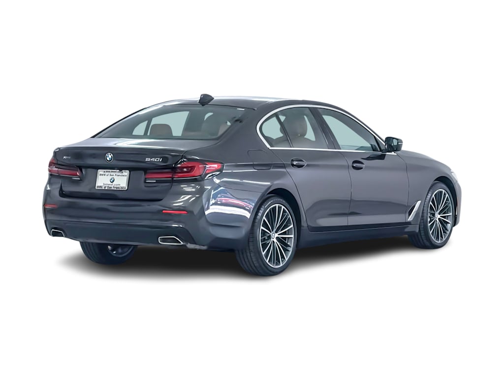 Thumbnail: 2023 BMW 5 Series - 17