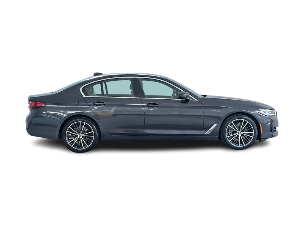 Thumbnail: 2023 BMW 5 Series - 18