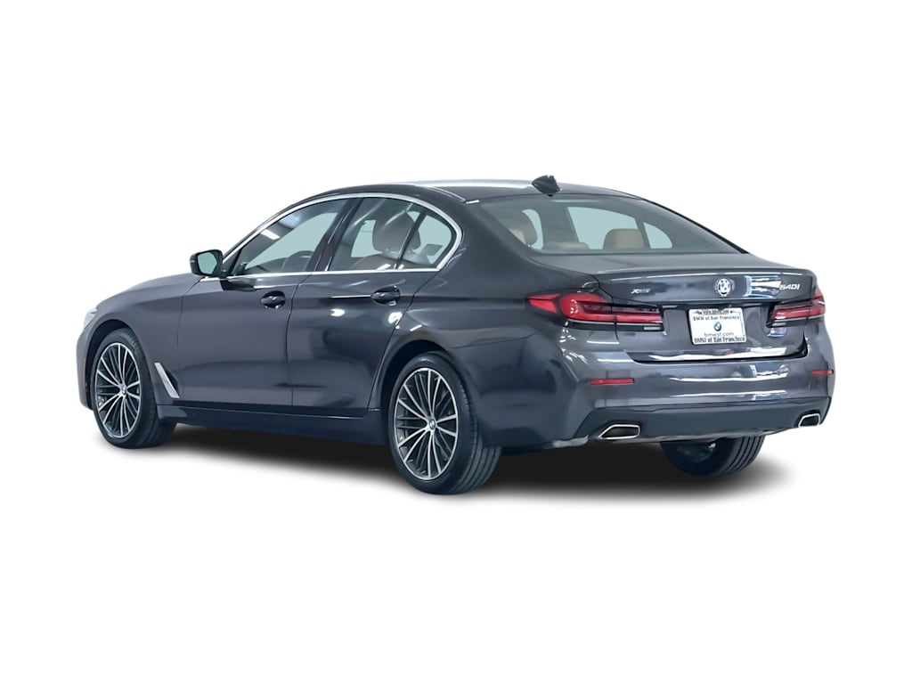 Thumbnail: 2023 BMW 5 Series - 4