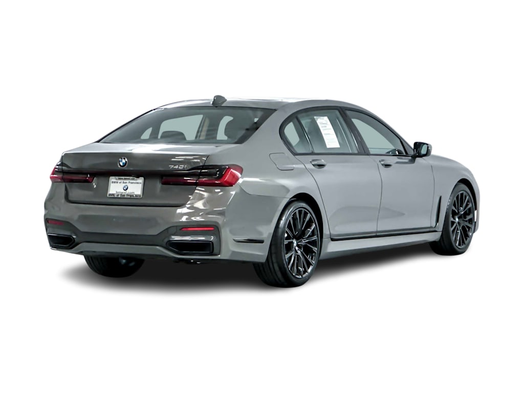 2022 BMW 7 Series 740i 16