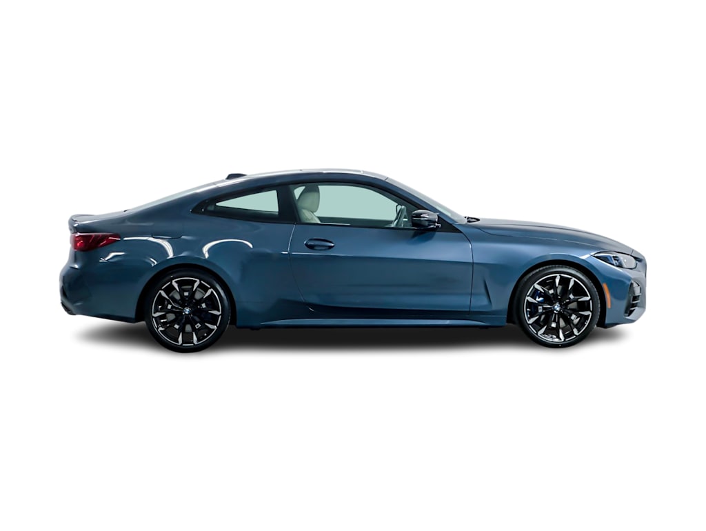 Thumbnail: 2025 BMW 4 Series - 18
