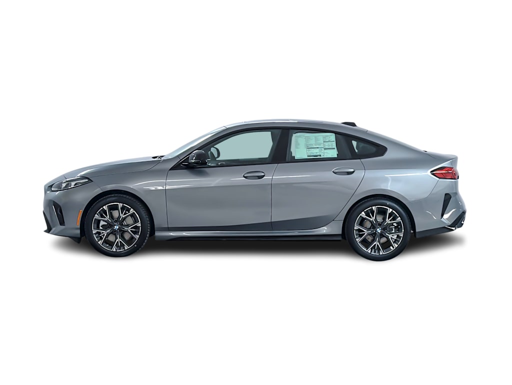 Thumbnail: 2026 BMW 2 Series - 3