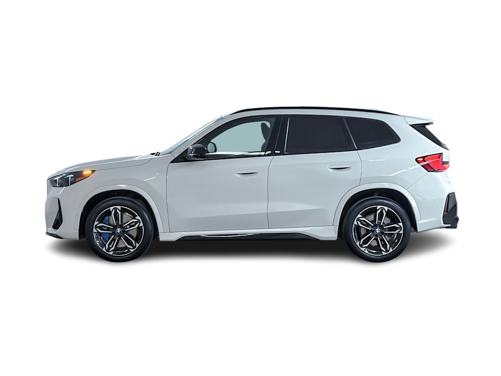 Thumbnail: 2024 BMW X1 - 3