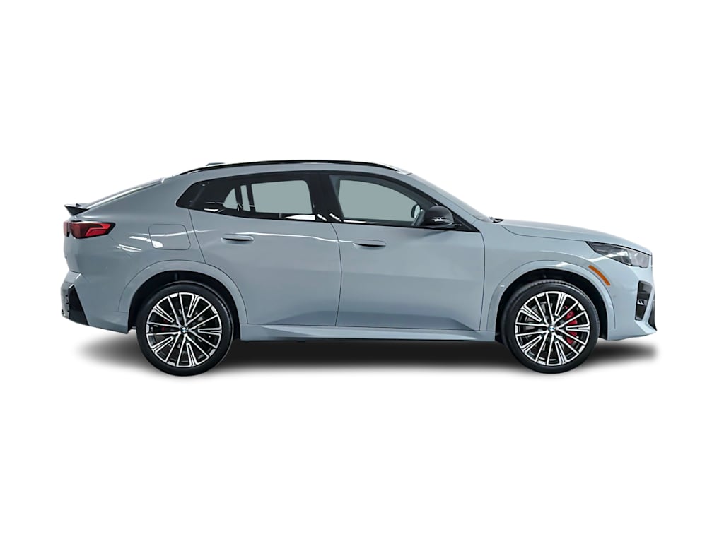 Thumbnail: 2025 BMW X2 - 19