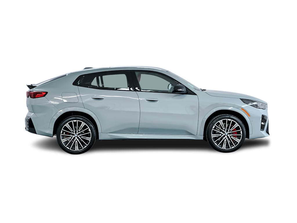 Thumbnail: 2025 BMW X2 - 20