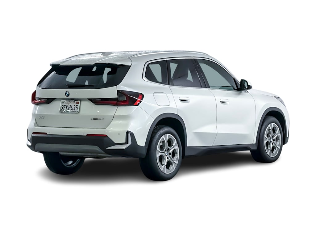 Thumbnail: 2023 BMW X1 - 18