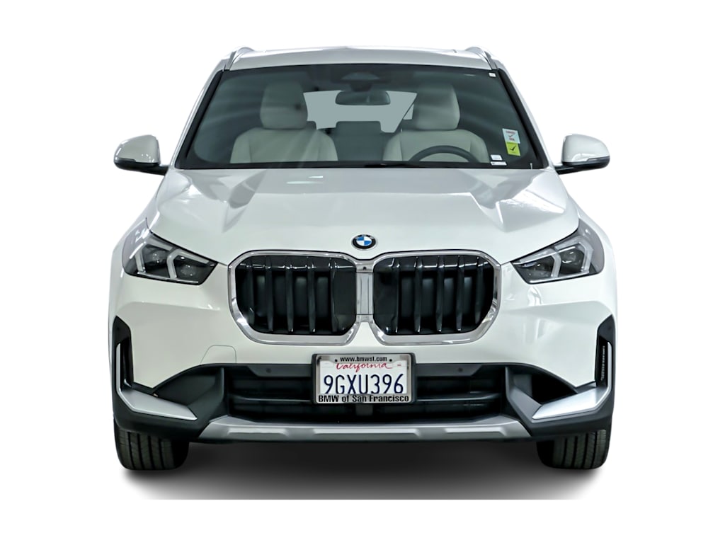 Thumbnail: 2023 BMW X1 - 6