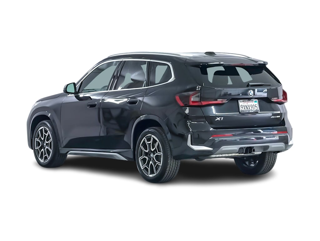 Thumbnail: 2026 BMW X1 - 4