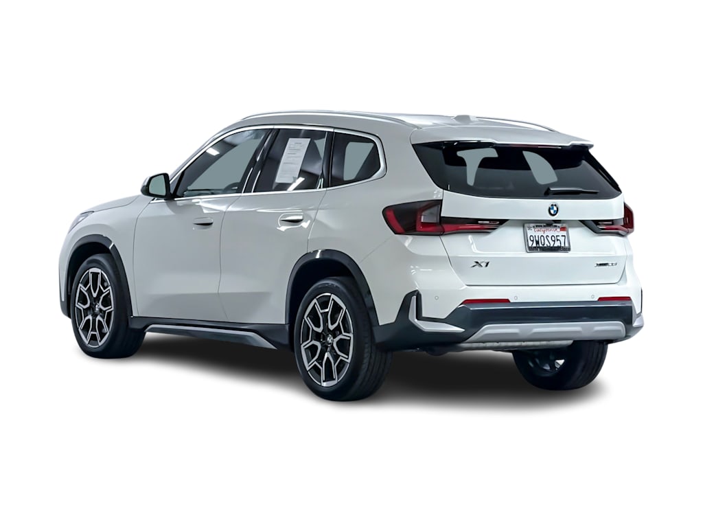 Thumbnail: 2026 BMW X1 - 4