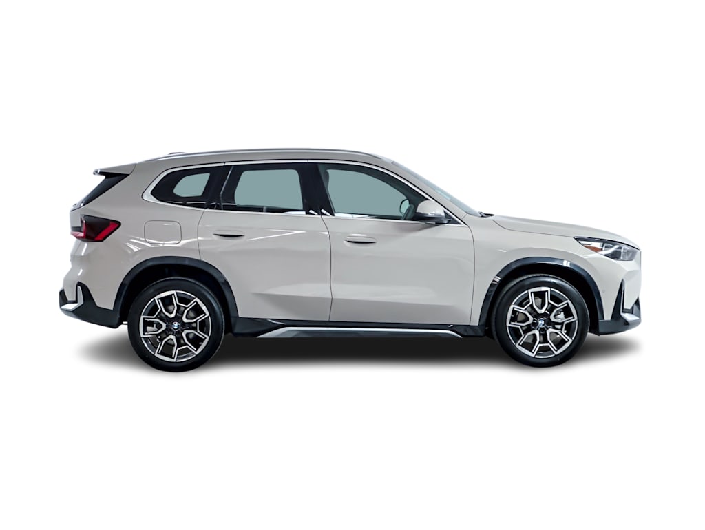 Thumbnail: 2026 BMW X1 - 18