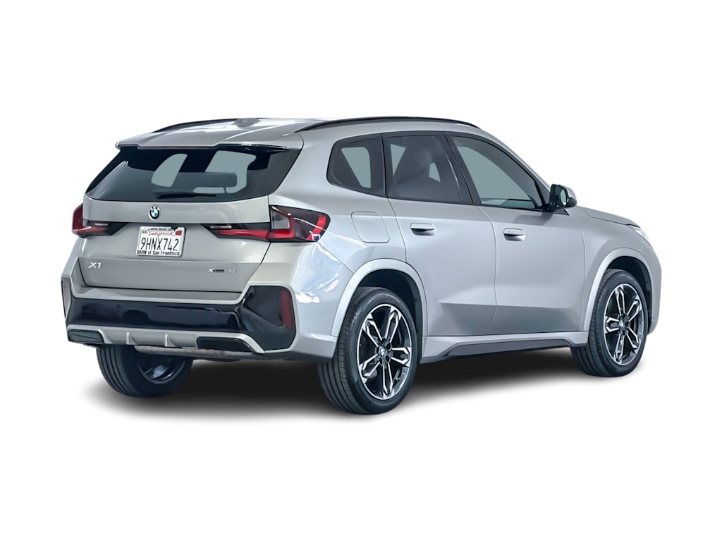 Thumbnail: 2023 BMW X1 - 18