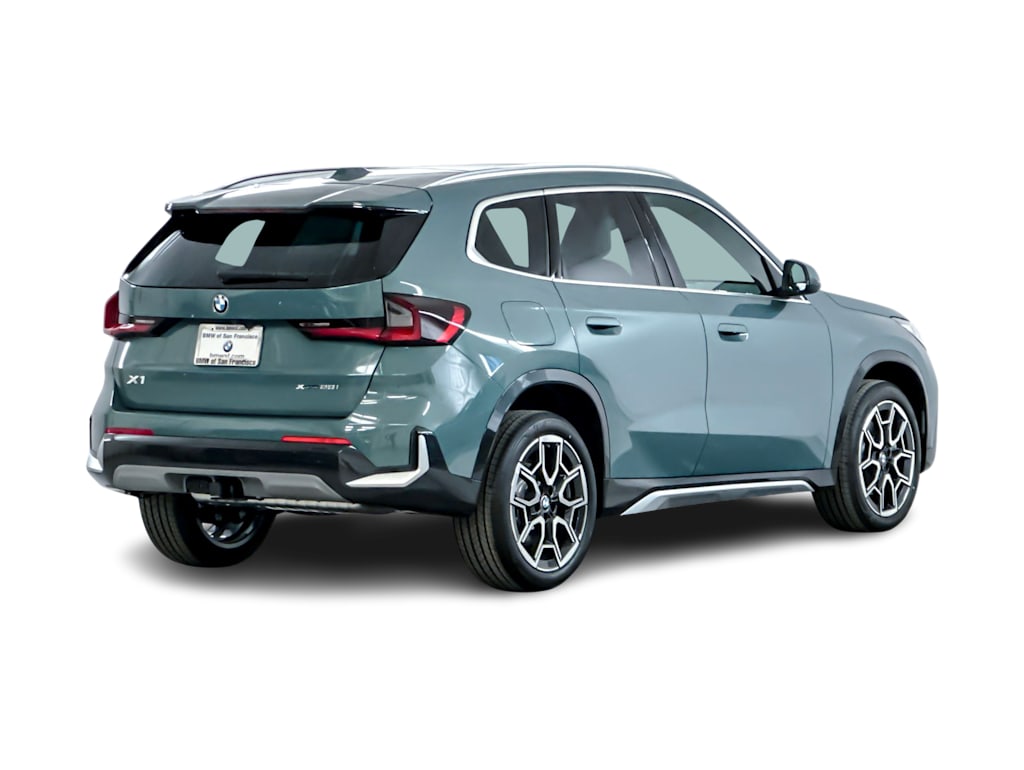 Thumbnail: 2026 BMW X1 - 17