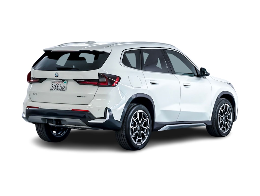 Thumbnail: 2026 BMW X1 - 18