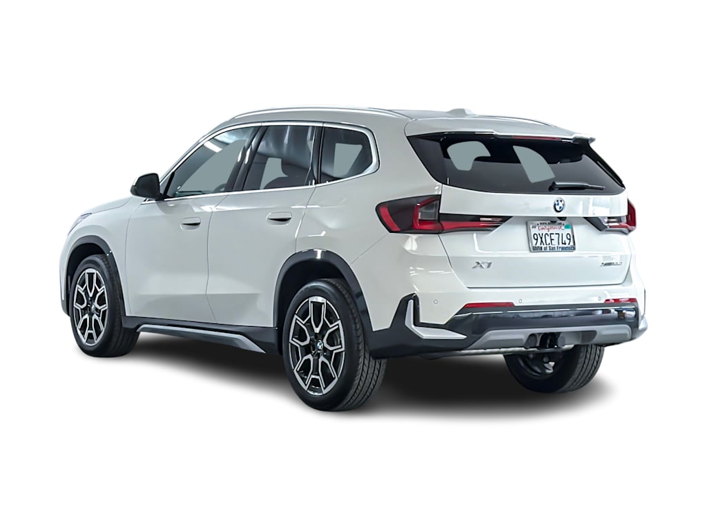 Thumbnail: 2026 BMW X1 - 4