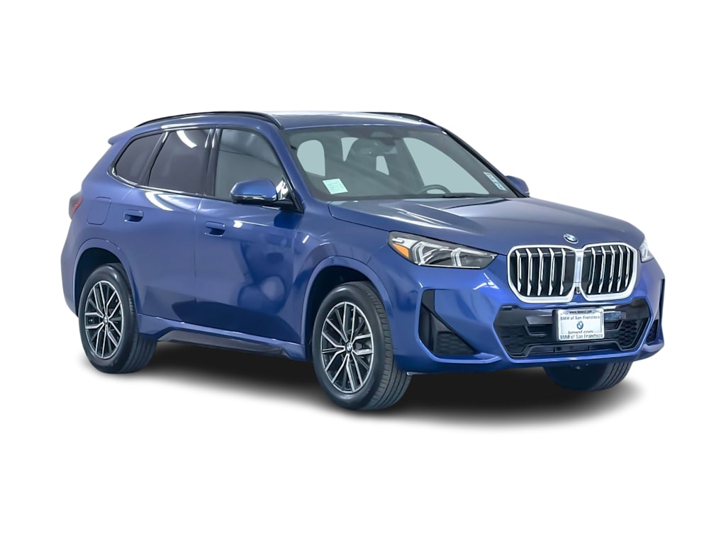 Thumbnail: 2023 BMW X1 - 20