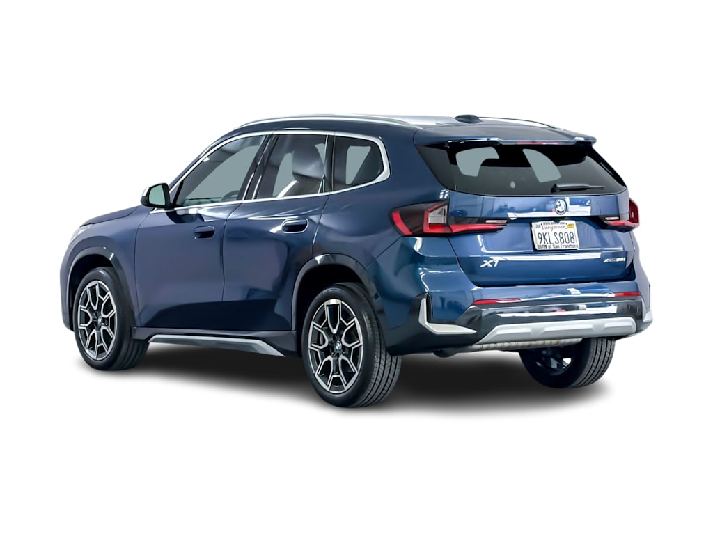 Thumbnail: 2023 BMW X1 - 4