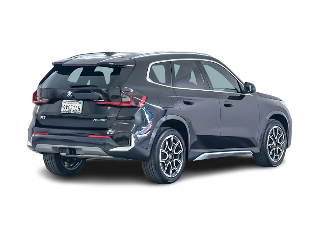 Thumbnail: 2026 BMW X1 - 19
