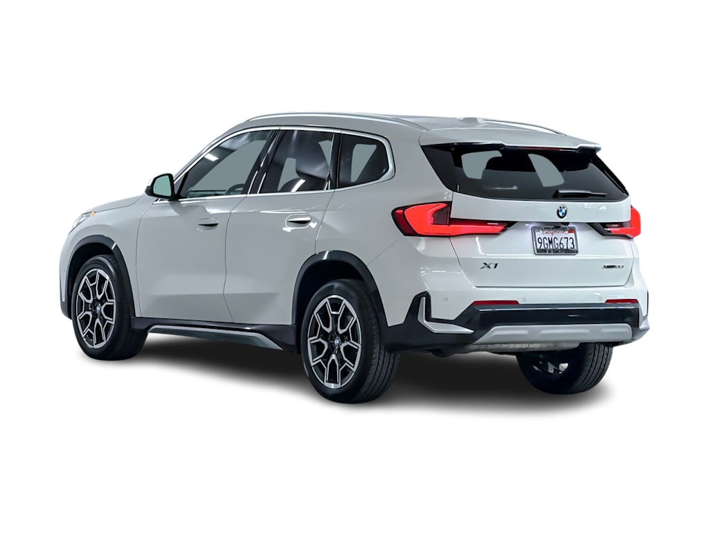 Thumbnail: 2023 BMW X1 - 4