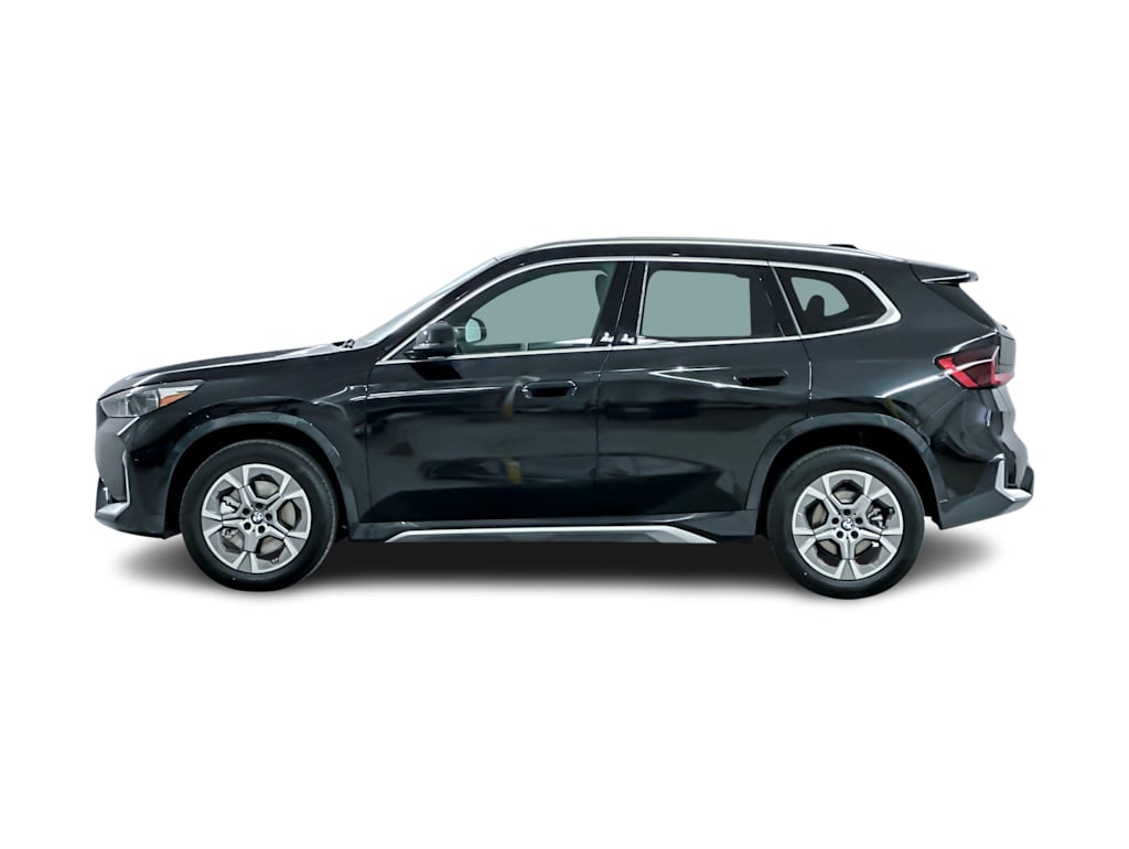 Thumbnail: 2026 BMW X1 - 3