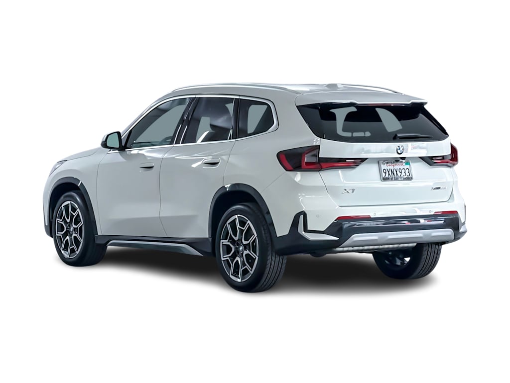 Thumbnail: 2026 BMW X1 - 4