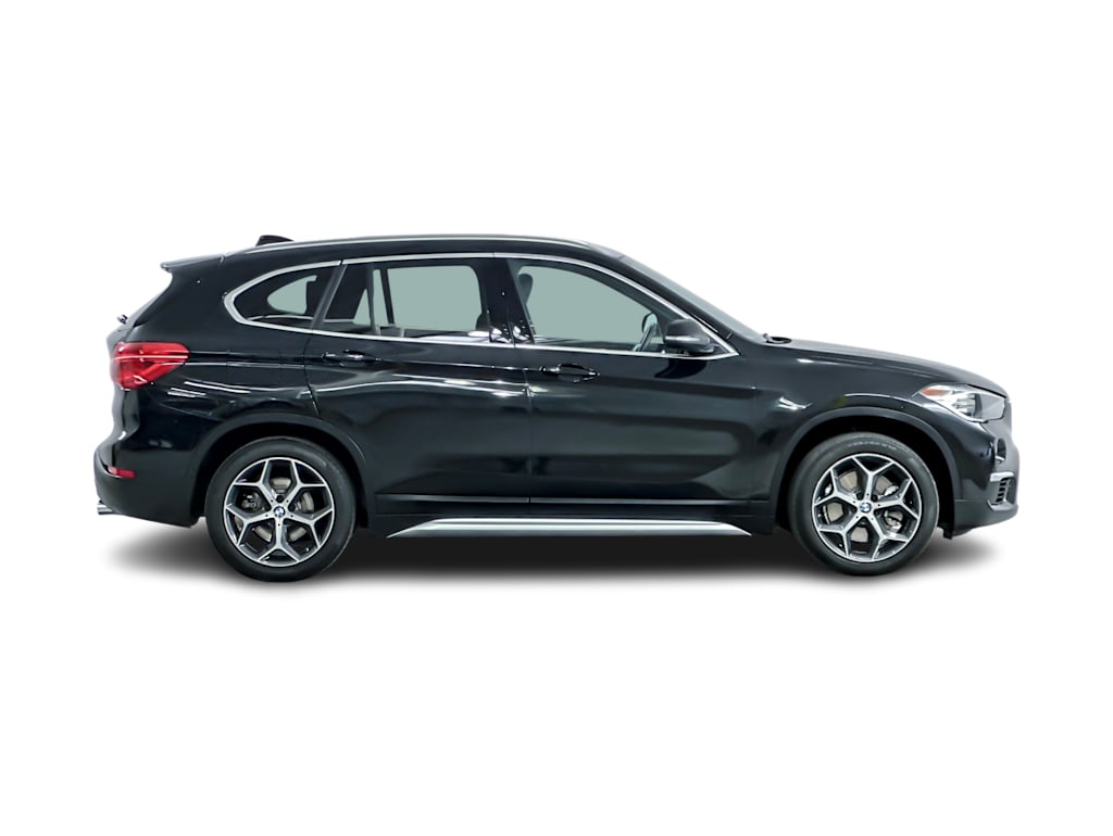 Thumbnail: 2018 BMW X1 - 19