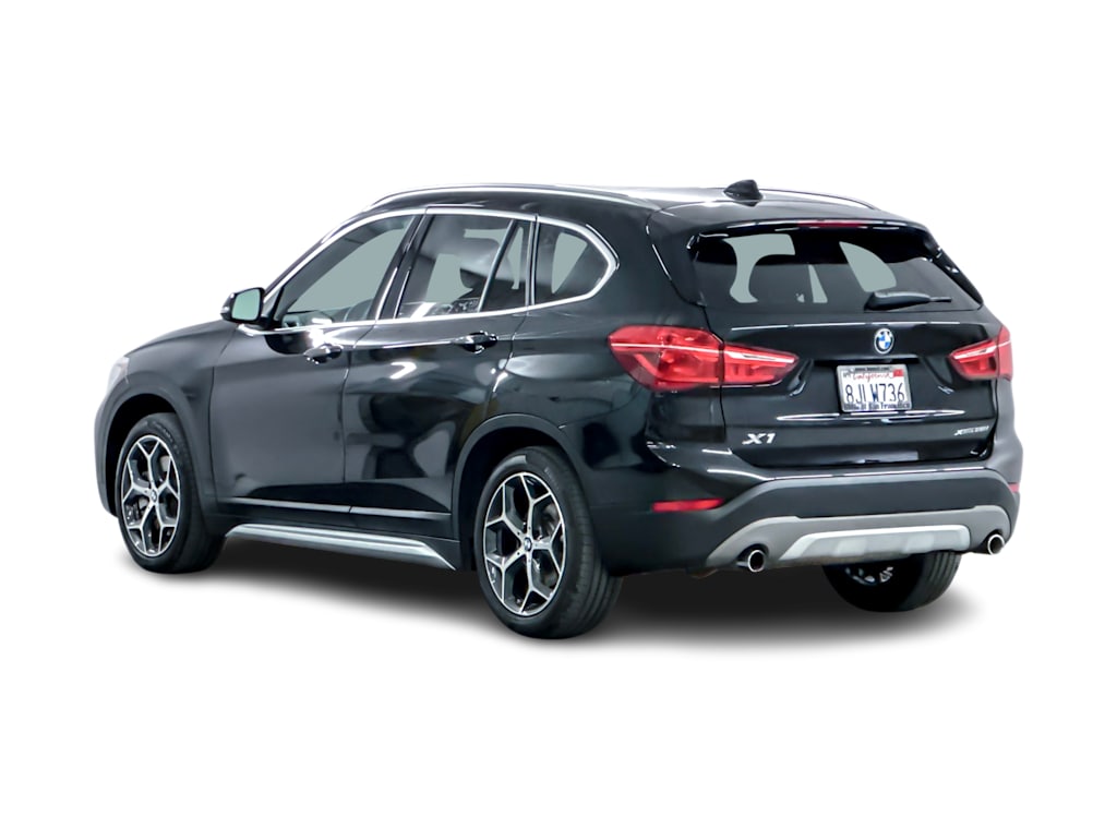 Thumbnail: 2018 BMW X1 - 4