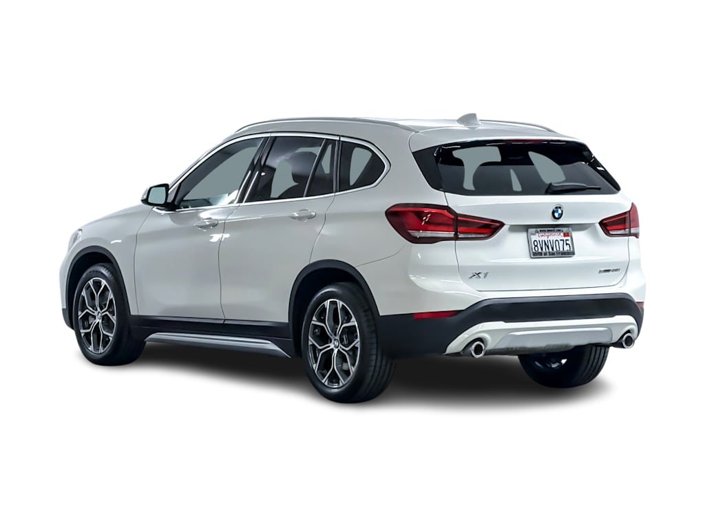 Thumbnail: 2021 BMW X1 - 4