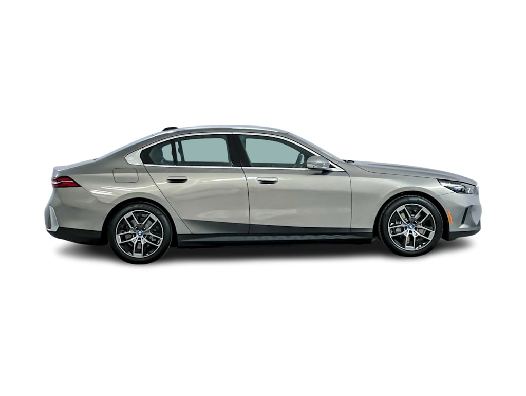 Thumbnail: 2025 BMW i5 - 16