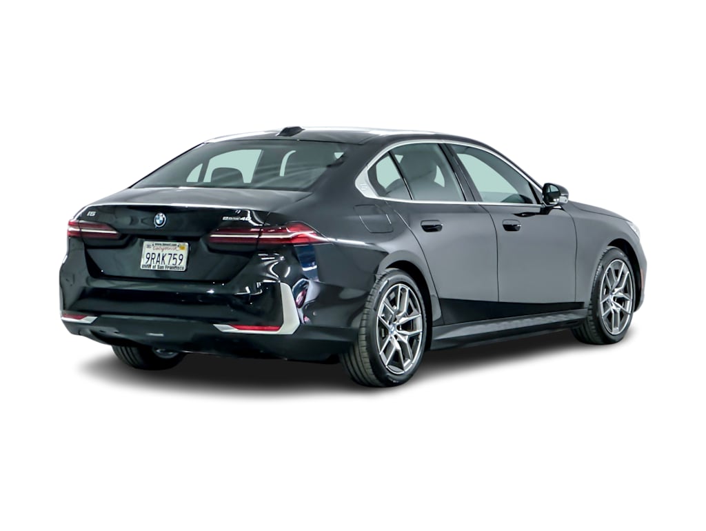 2024 BMW i5 eDrive40 16
