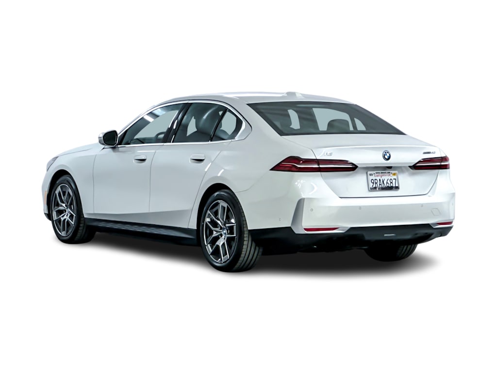 2024 BMW i5 eDrive40 4