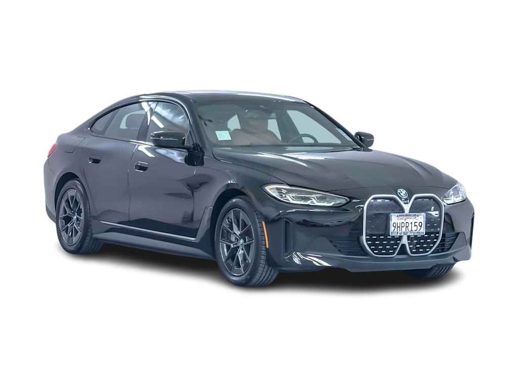Thumbnail: 2023 BMW i4 - 20