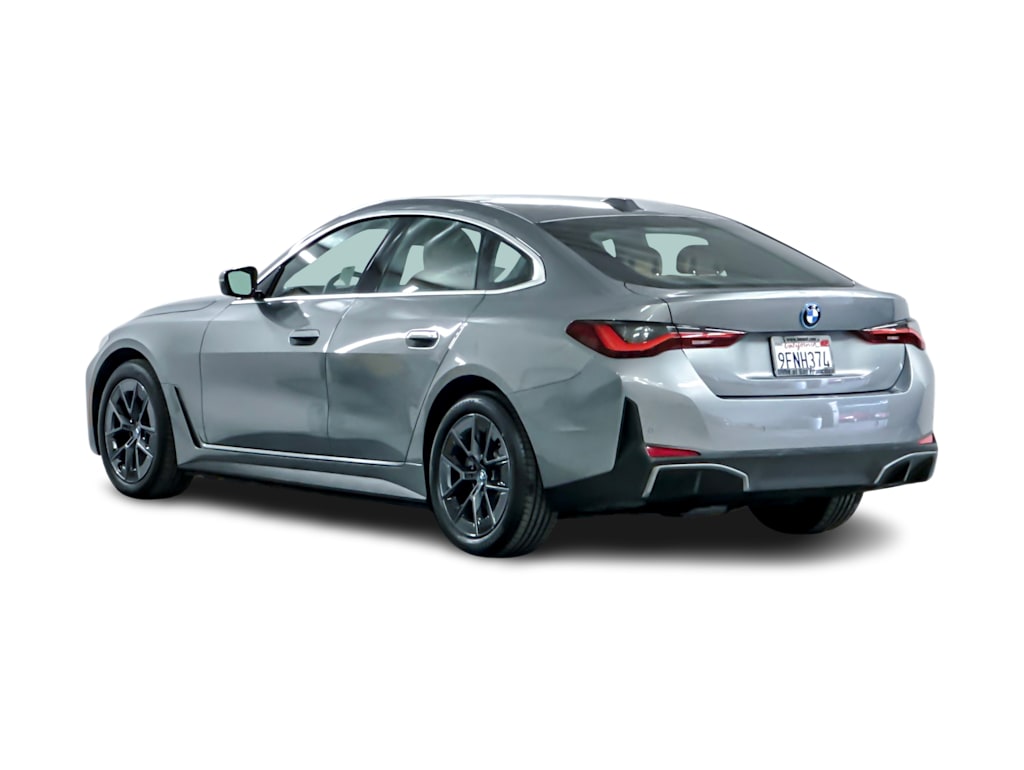 Thumbnail: 2023 BMW i4 - 4