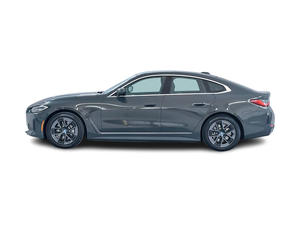 Thumbnail: 2023 BMW i4 - 3