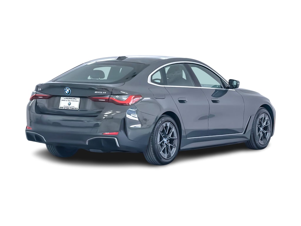 Thumbnail: 2023 BMW i4 - 17