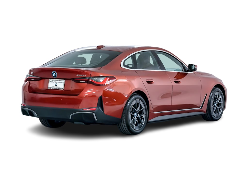 Thumbnail: 2023 BMW i4 - 17