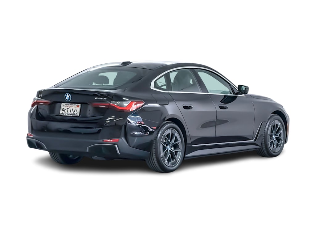 Thumbnail: 2024 BMW i4 - 18