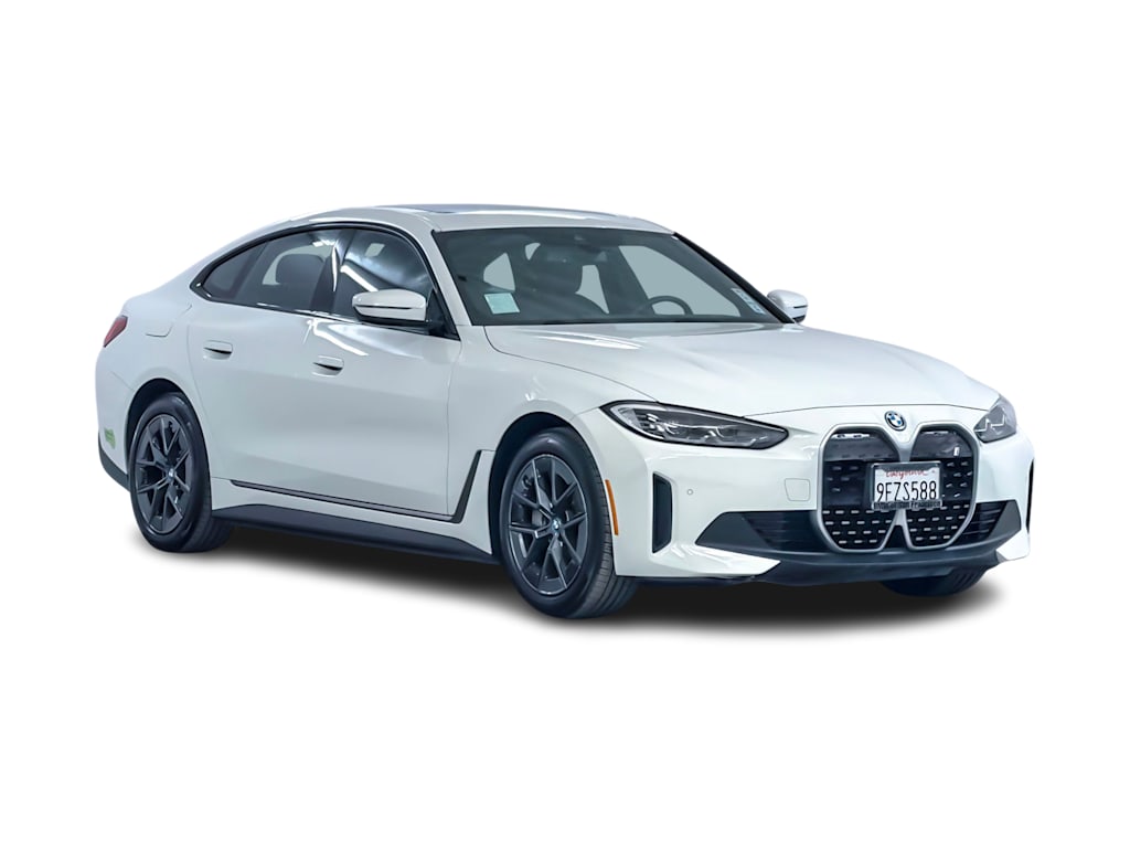 Thumbnail: 2023 BMW i4 - 19