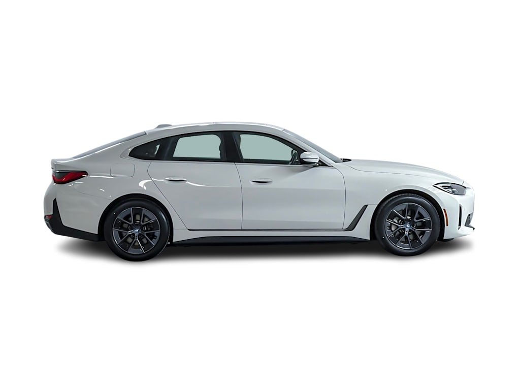 Thumbnail: 2024 BMW i4 - 18