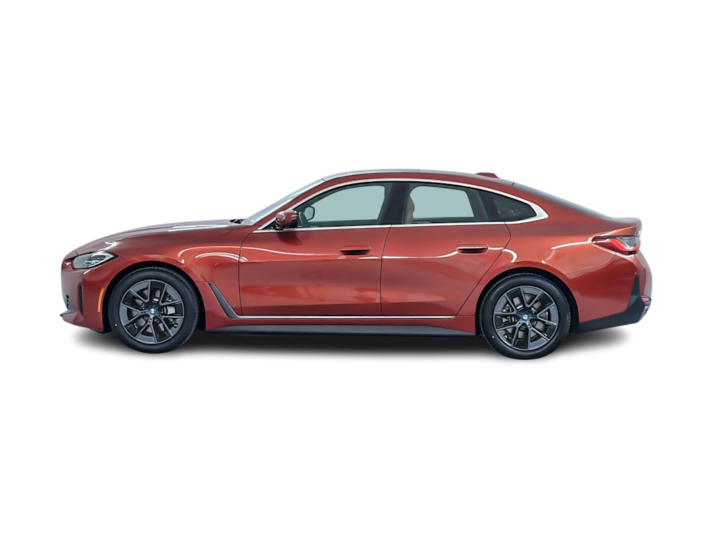 Thumbnail: 2023 BMW i4 - 3