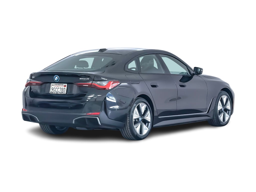 Thumbnail: 2023 BMW i4 - 17