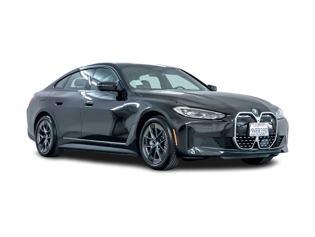 Thumbnail: 2023 BMW i4 - 20