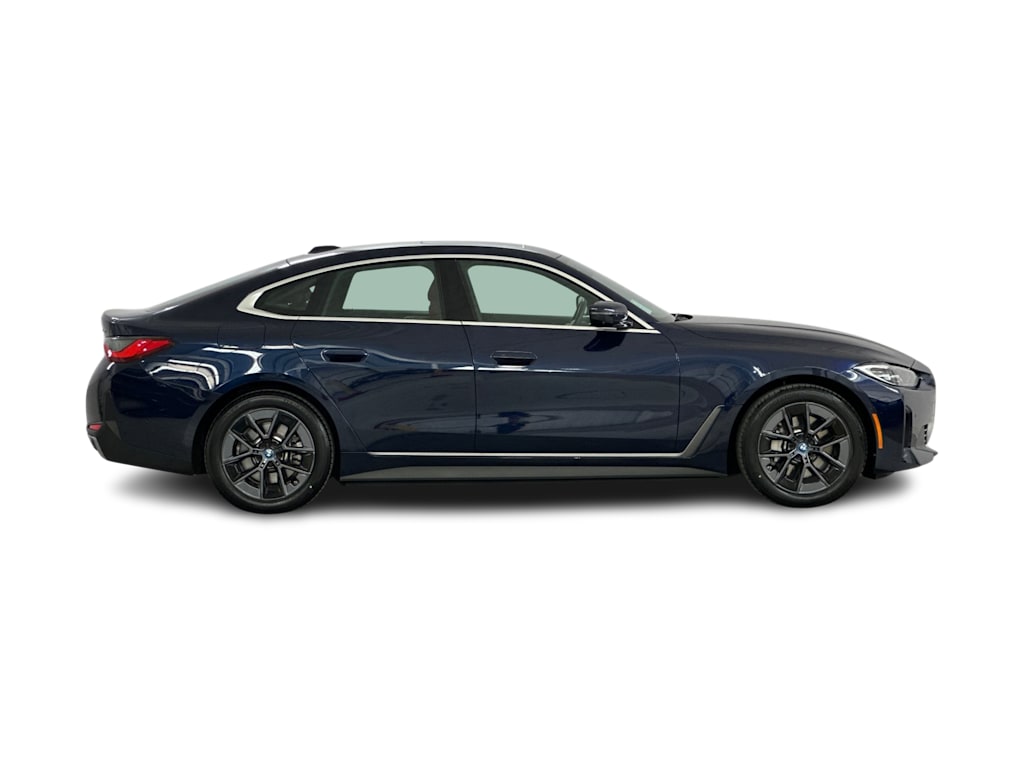 2023 BMW i4 eDrive35 19