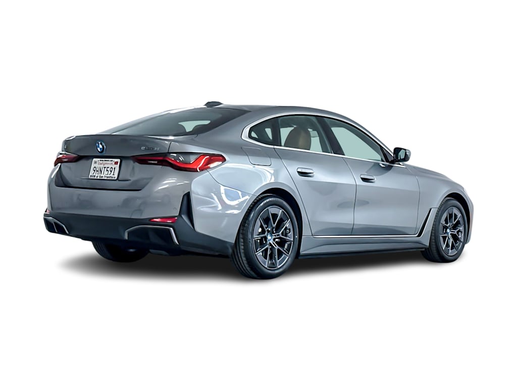 Thumbnail: 2023 BMW i4 - 21
