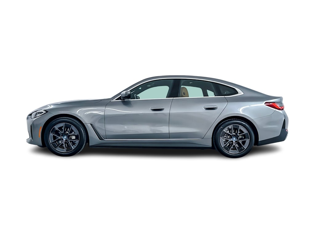 Thumbnail: 2023 BMW i4 - 3