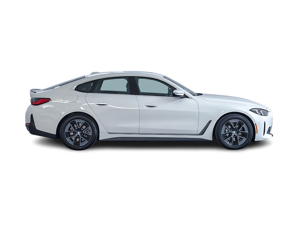 Thumbnail: 2025 BMW i4 - 19