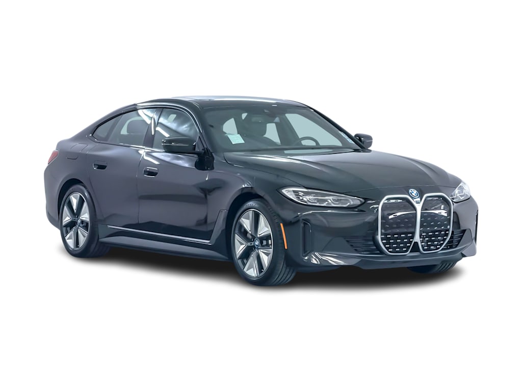 Thumbnail: 2023 BMW i4 - 19
