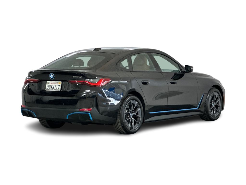 Thumbnail: 2023 BMW i4 - 17