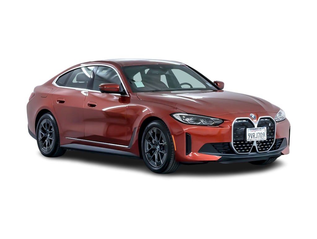 Thumbnail: 2023 BMW i4 - 19